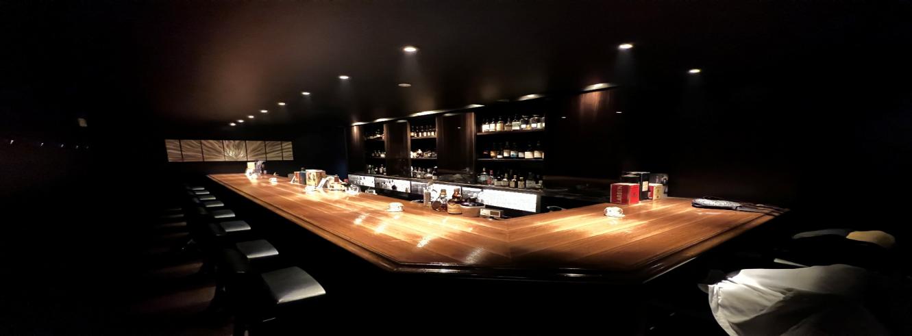 【世田谷区】池尻大橋駅徒歩4分／オーセンティックBAR居抜き（1階・11.11坪）／路面・看板可